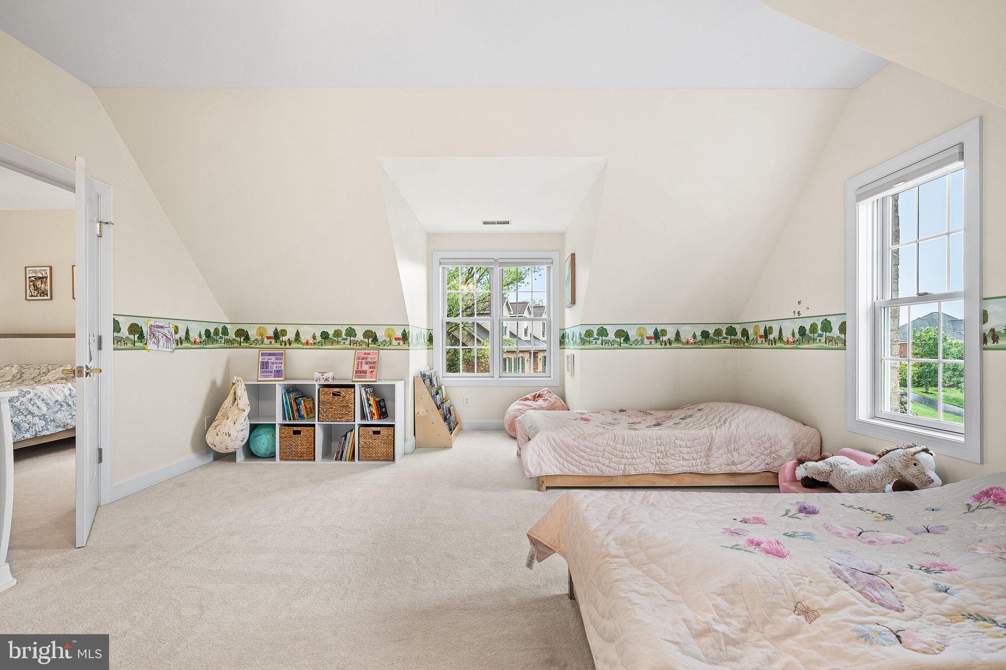 HERITAGE ESTATES - Residential