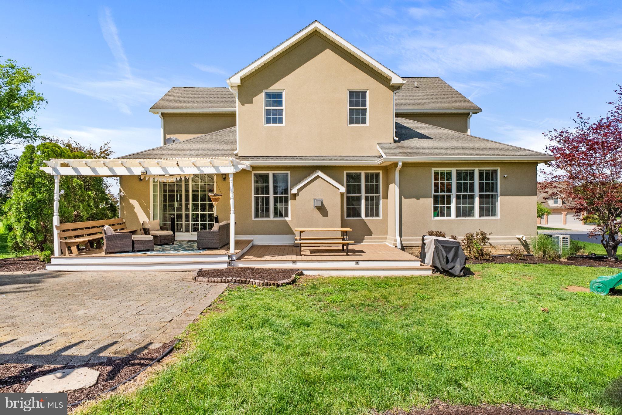 HERITAGE ESTATES - Residential