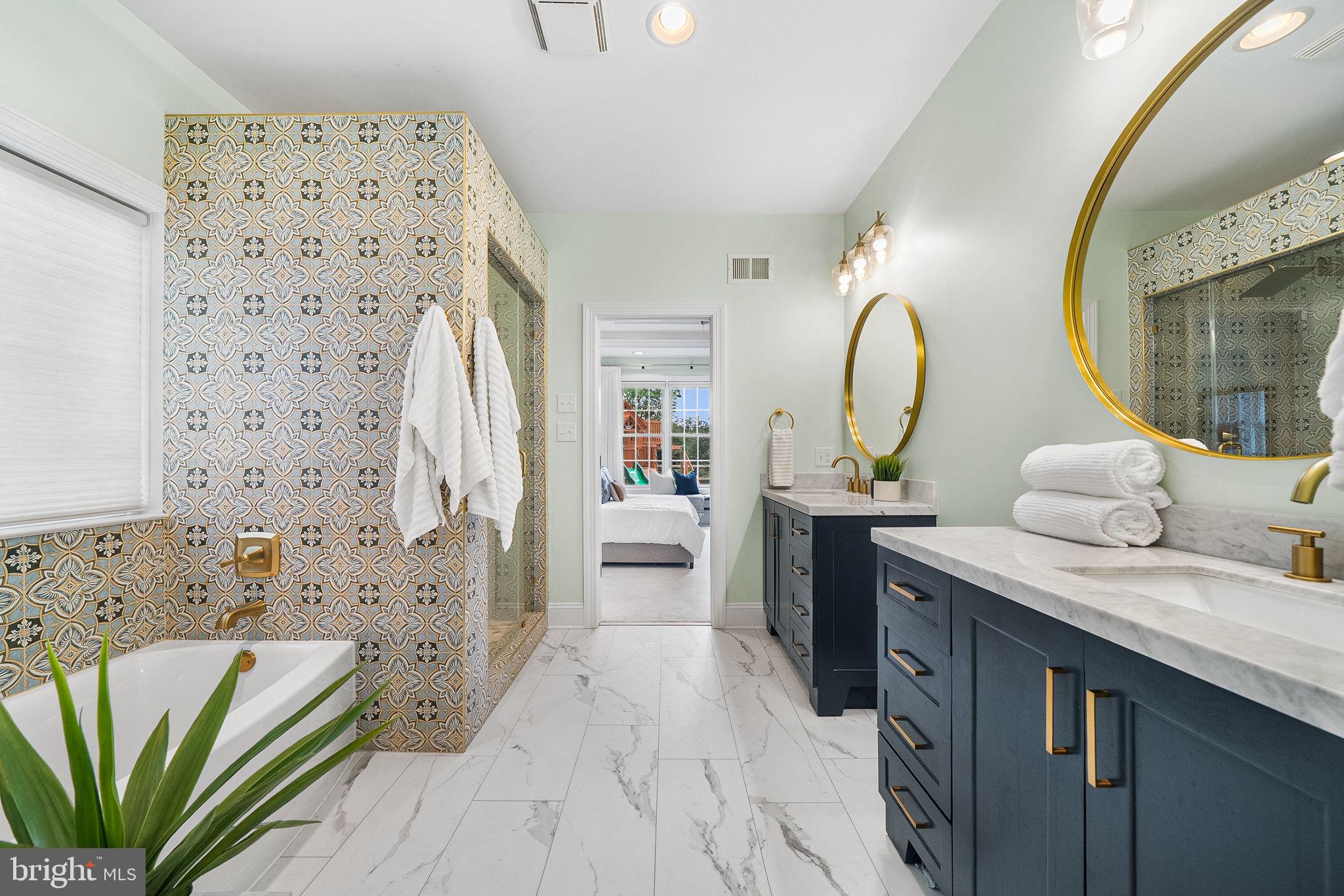 HERITAGE ESTATES - Residential