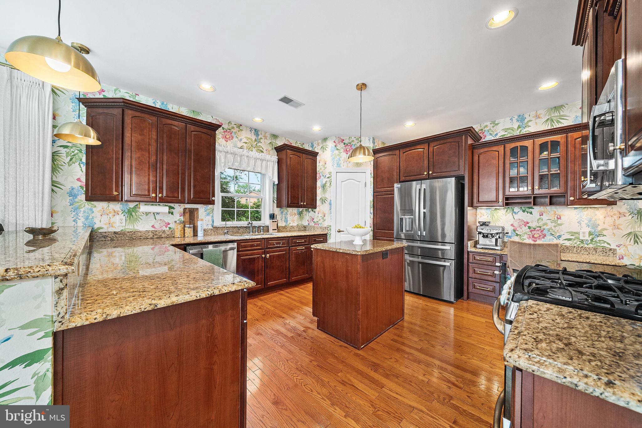 HERITAGE ESTATES - Residential