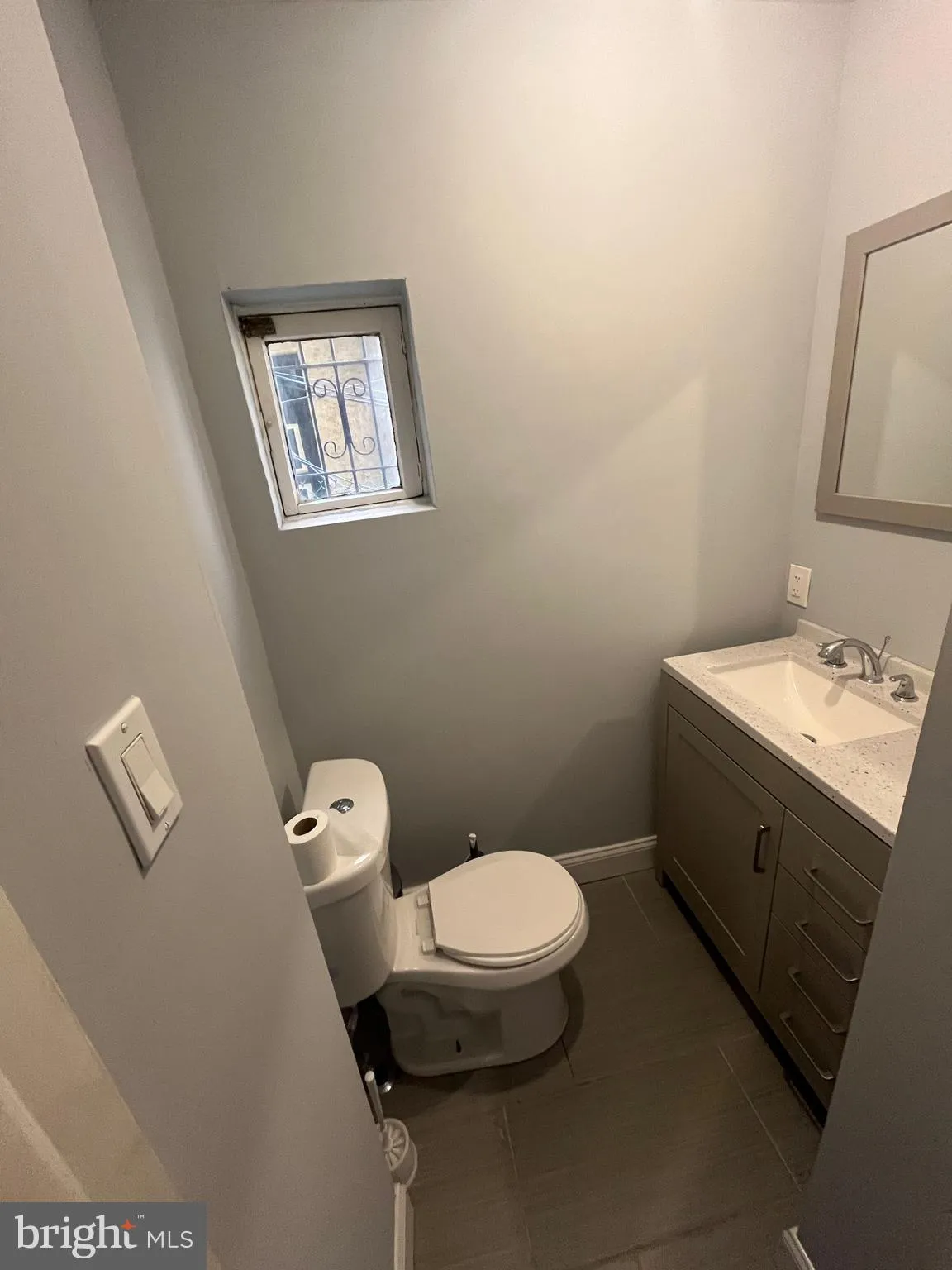 Philadelphia, Pennsylvania 19123, United States, 4 Bedrooms Bedrooms, ,2 BathroomsBathrooms,Residential,Active,155850