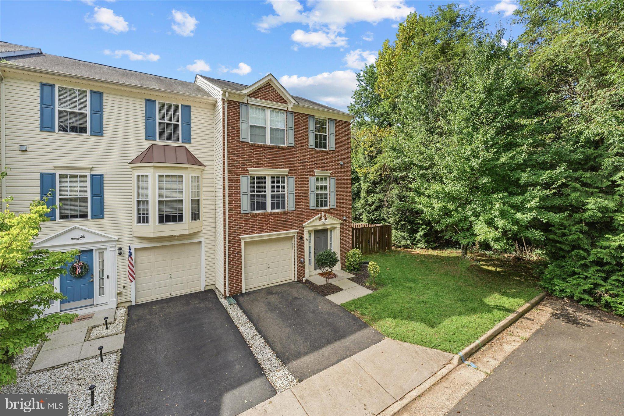 22 KINGSBRIDGE CT.