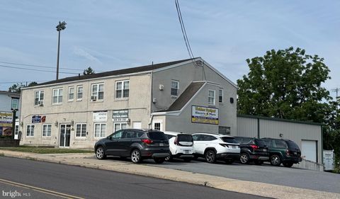 Photo of 3534 Kutztown Road, READING, PA 19605 (MLS # PABK2074828)