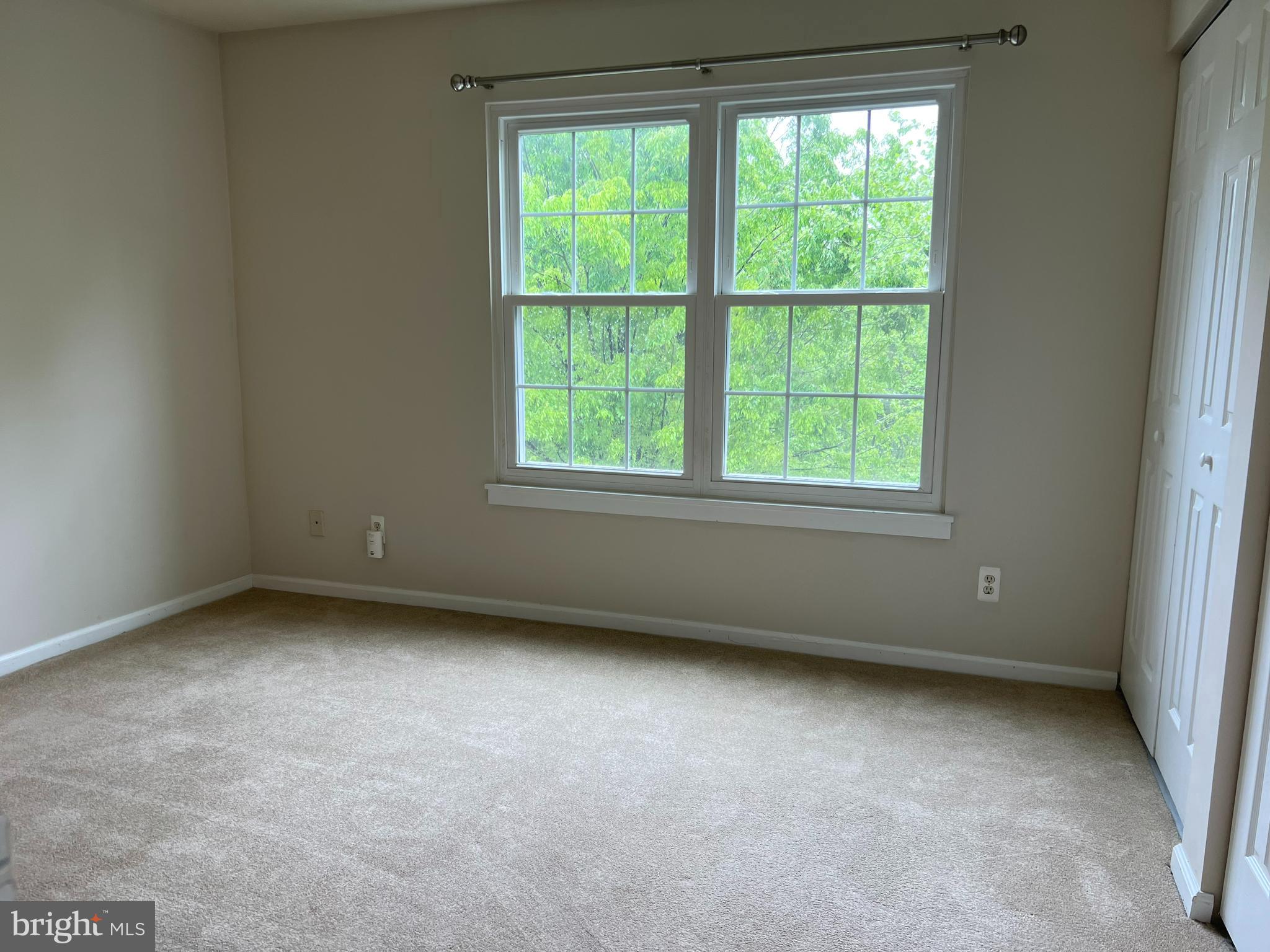 KINGSTOWNE - Residential Lease