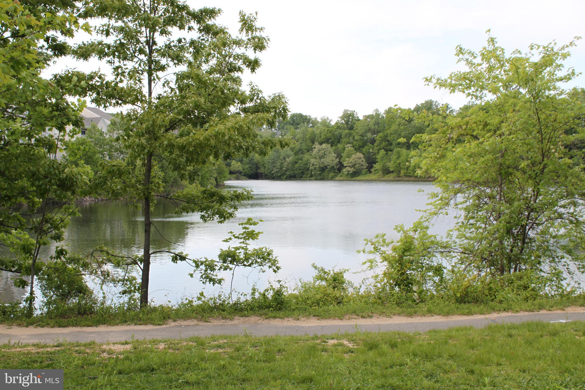 KINGSTOWNE - Residential Lease