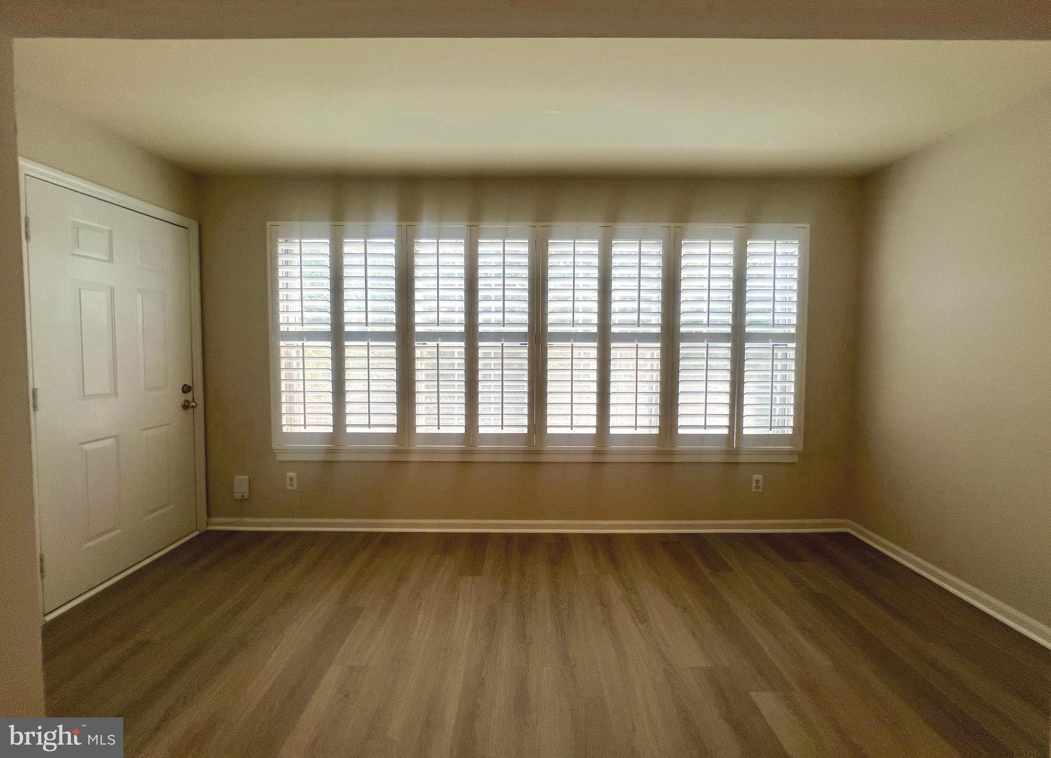 KINGSTOWNE - Residential Lease