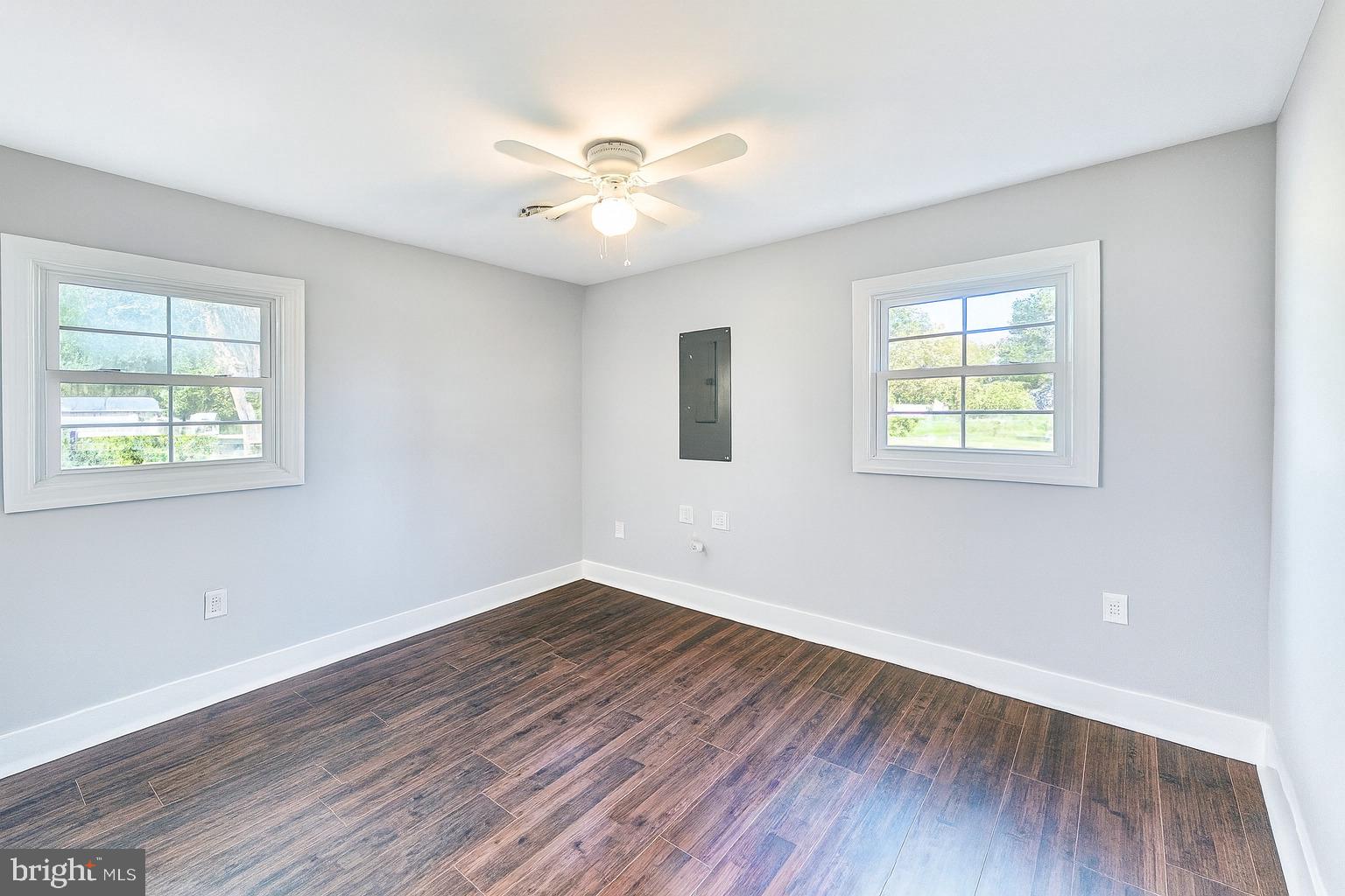 PLEASANT ACRES - Residential