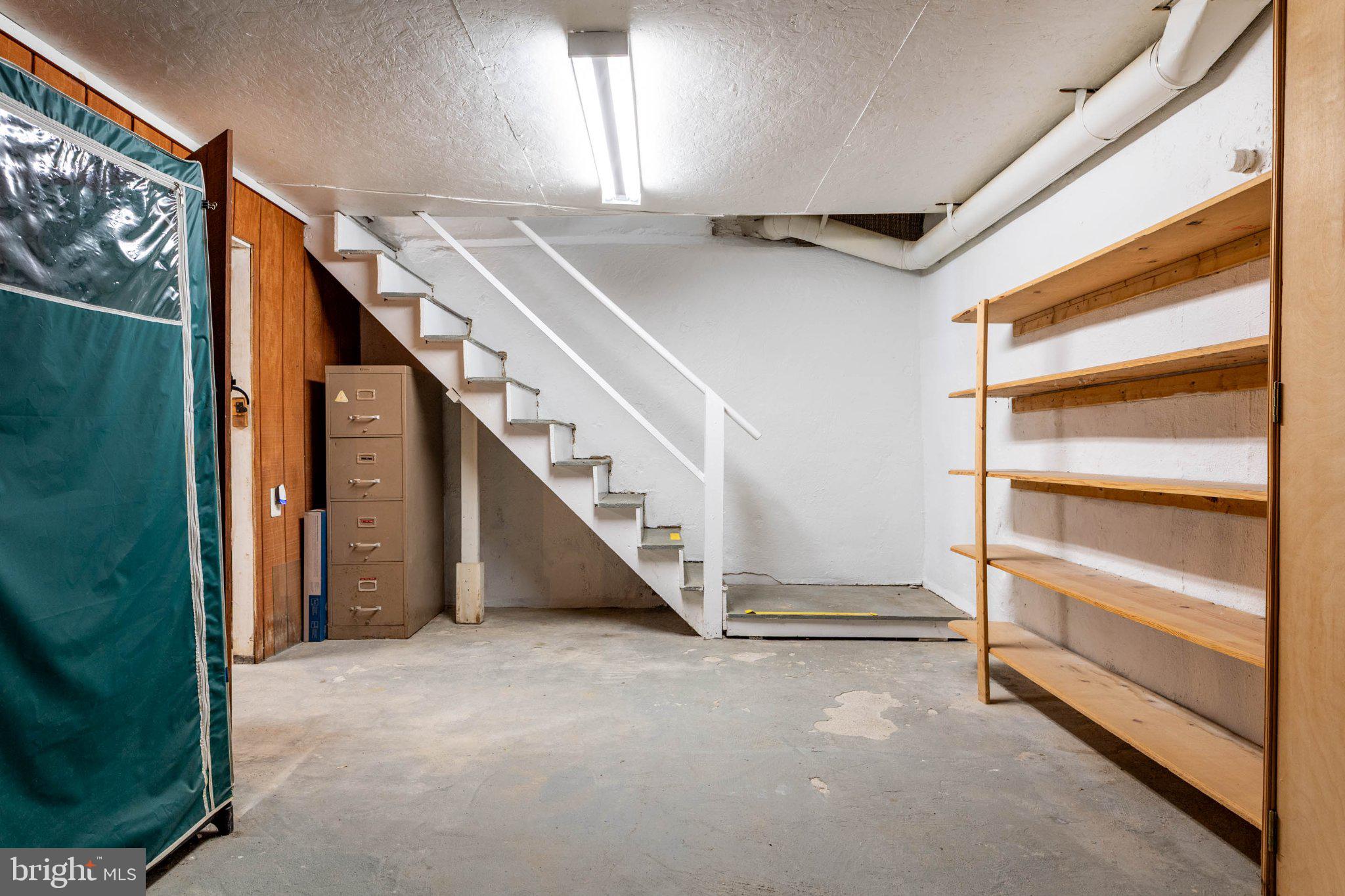 CHESNEY DOWNS - Residential