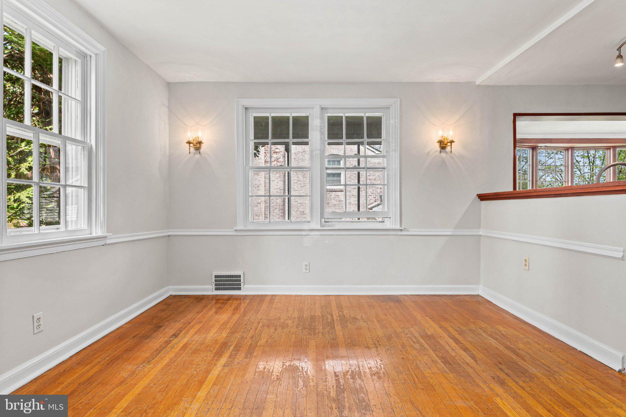 CHESNEY DOWNS - Residential