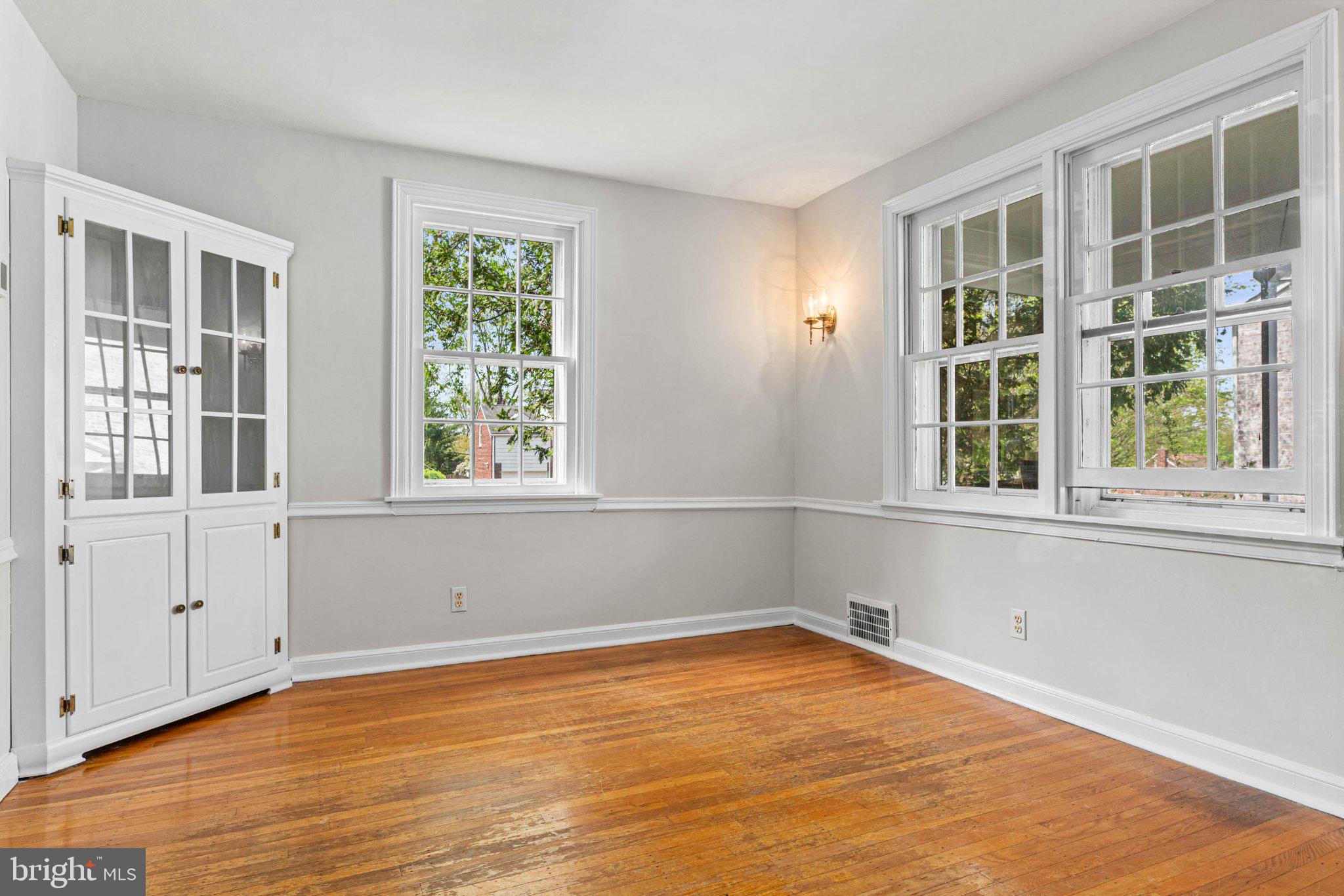 CHESNEY DOWNS - Residential