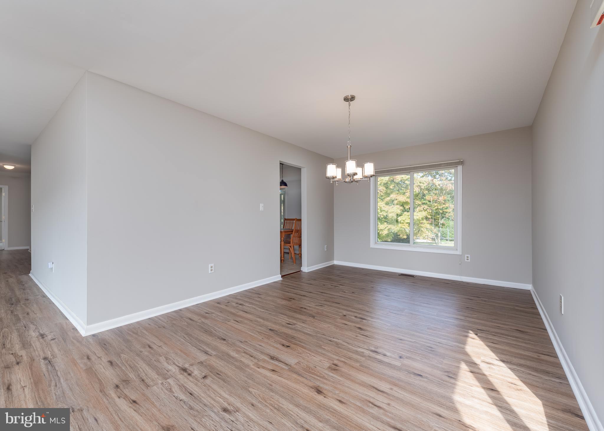 EVERGREEN VALLEY ESTATES - Residential