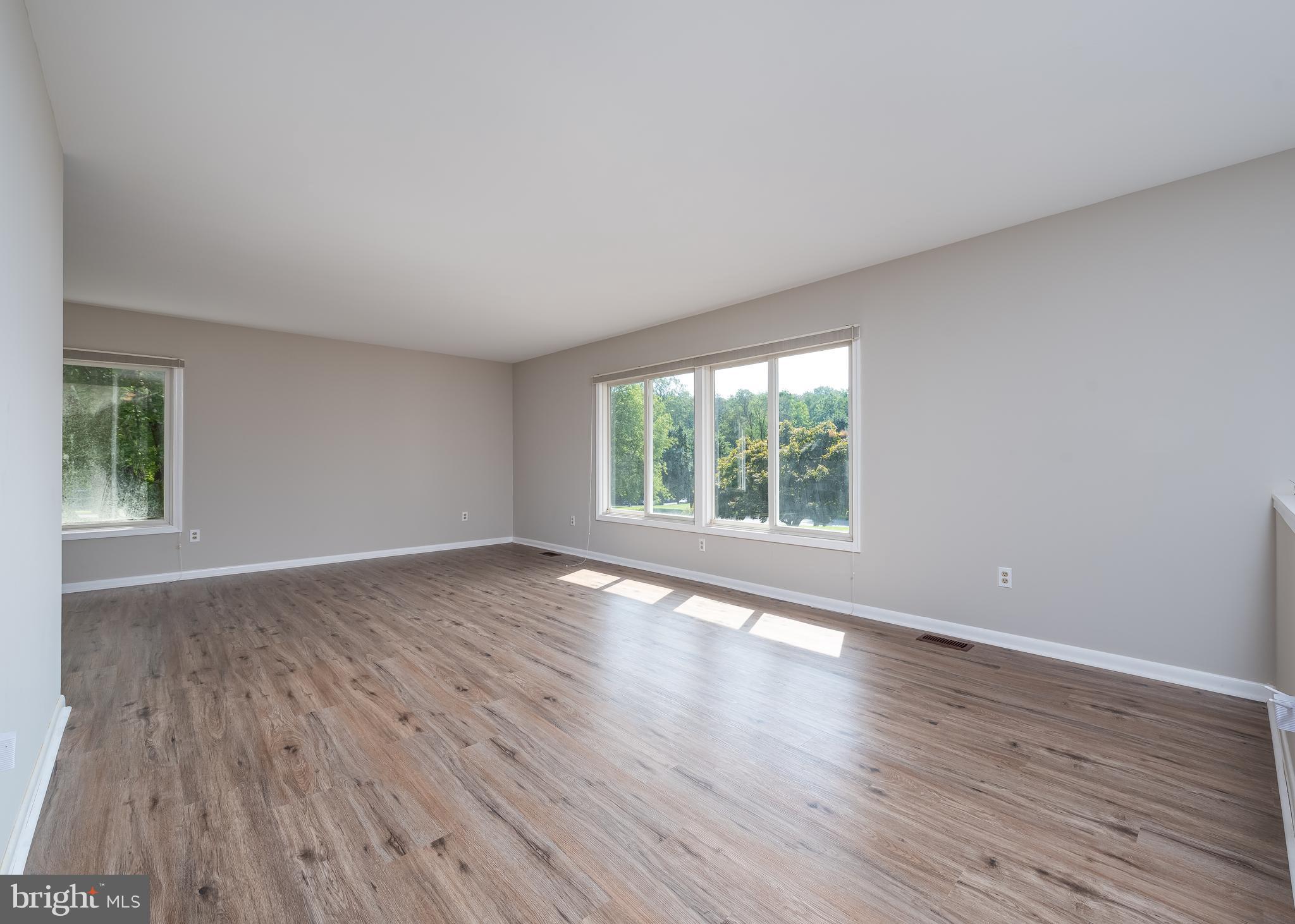 EVERGREEN VALLEY ESTATES - Residential