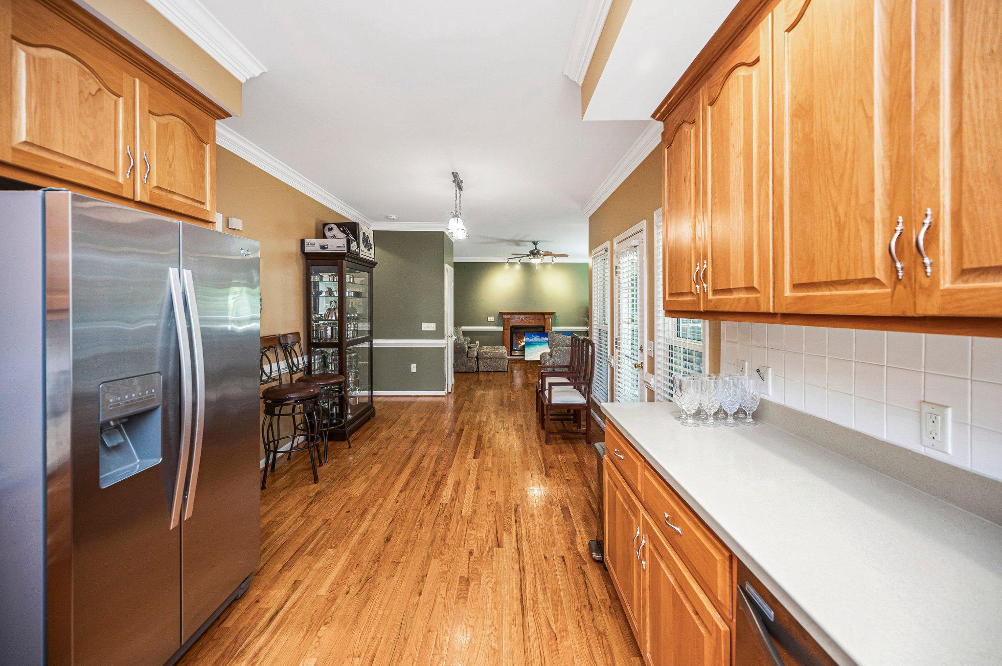 Picture for the property VAST2049560, 4 beds, 4 baths