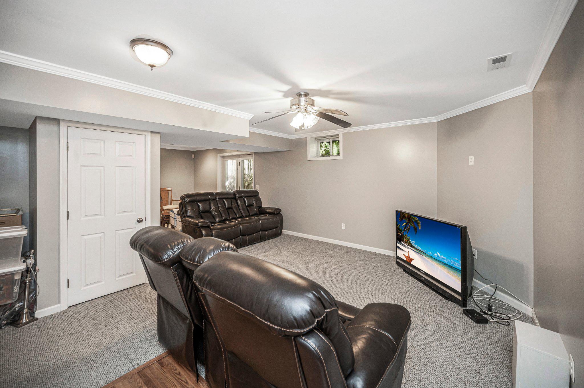 Picture for the property VAST2049560, 4 beds, 4 baths