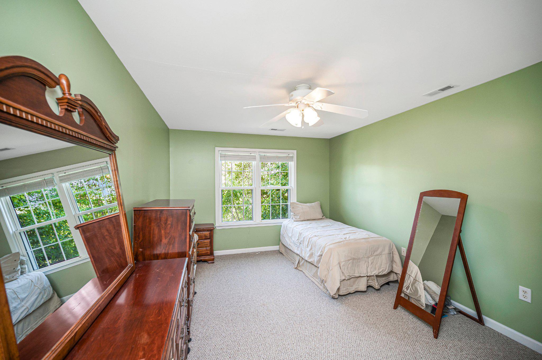 Picture for the property VAST2049560, 4 beds, 4 baths