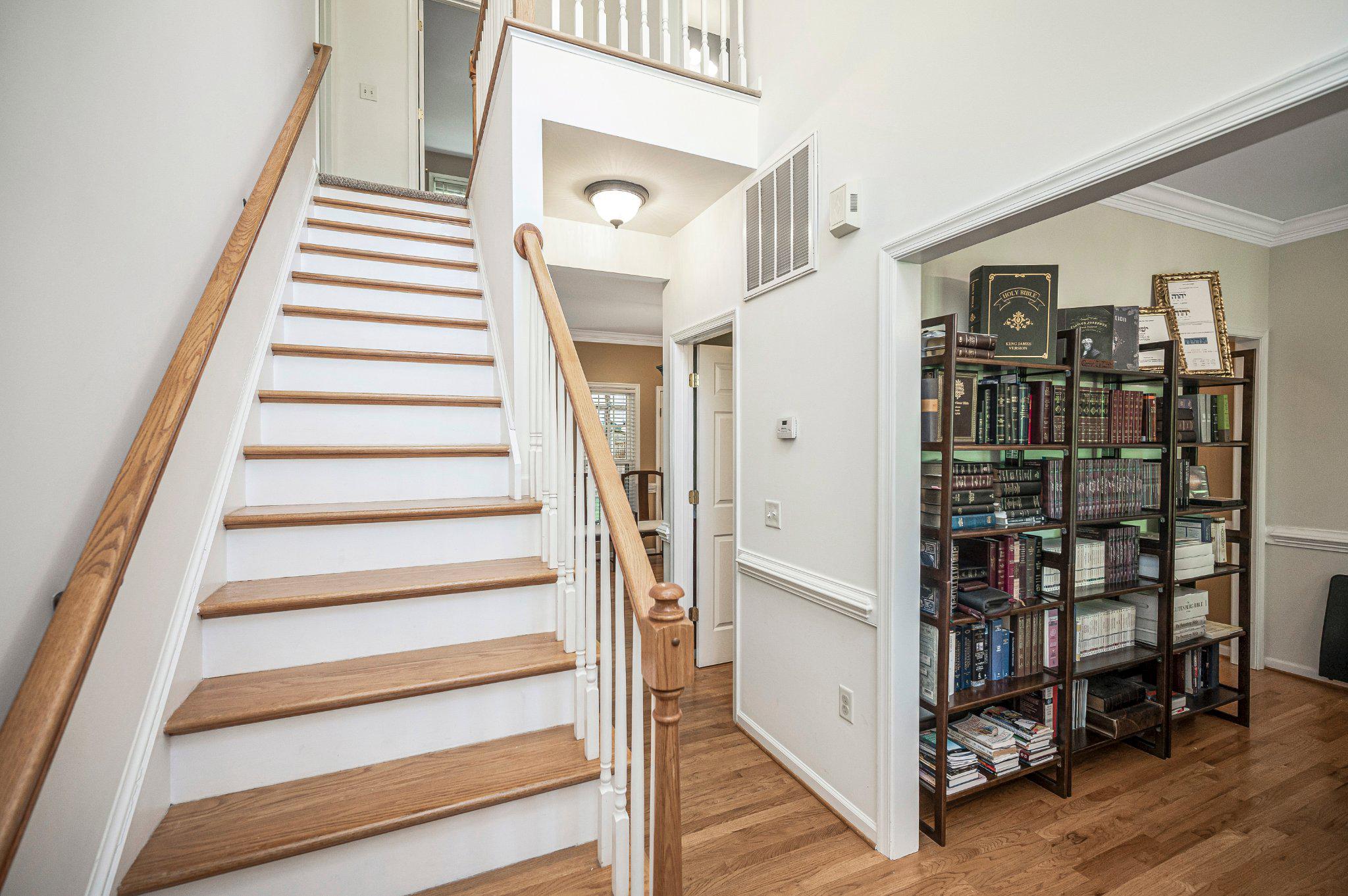 Picture for the property VAST2049560, 4 beds, 4 baths