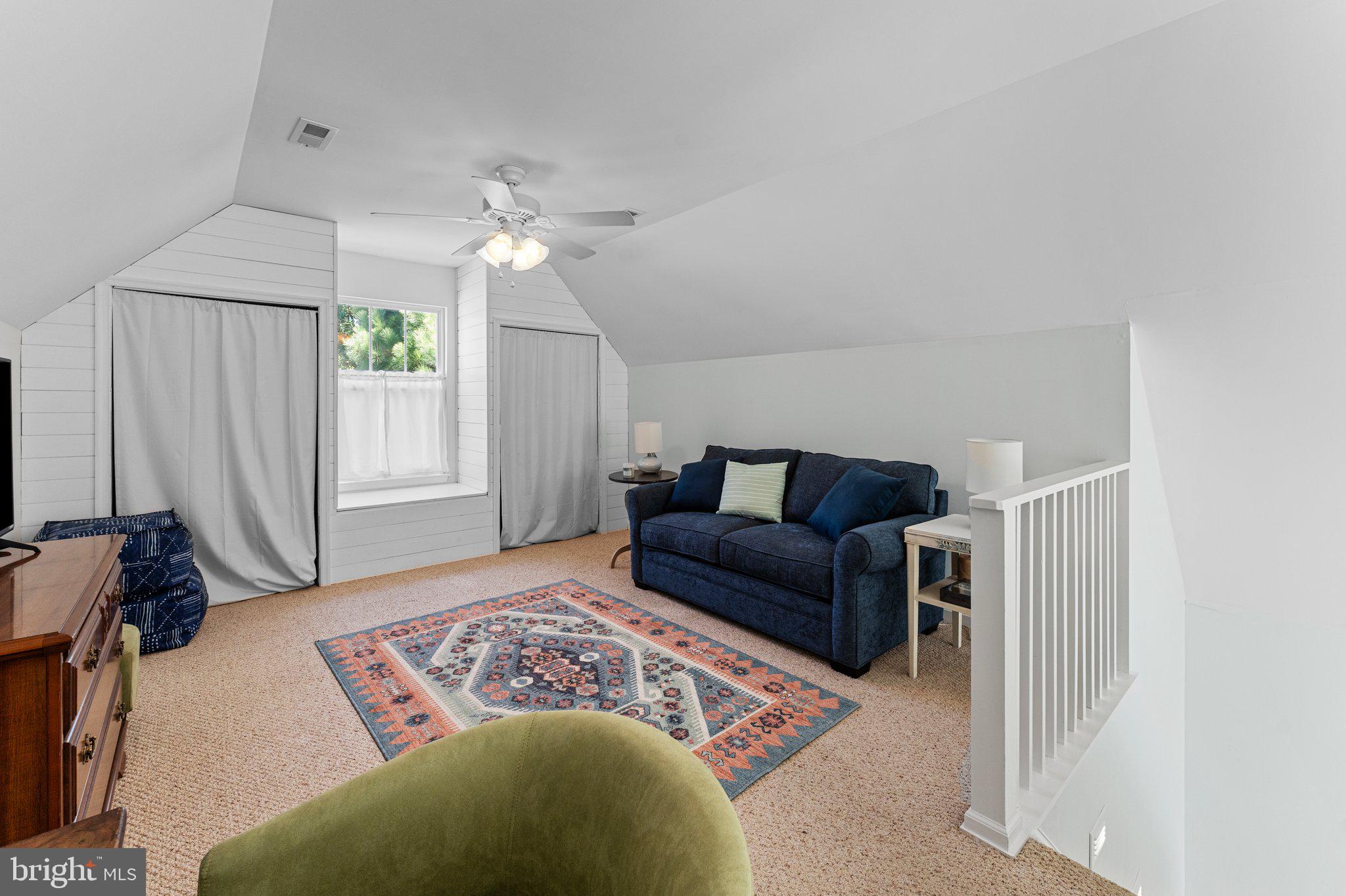 CHESAPEAKE BEACH ESTATES - Residential