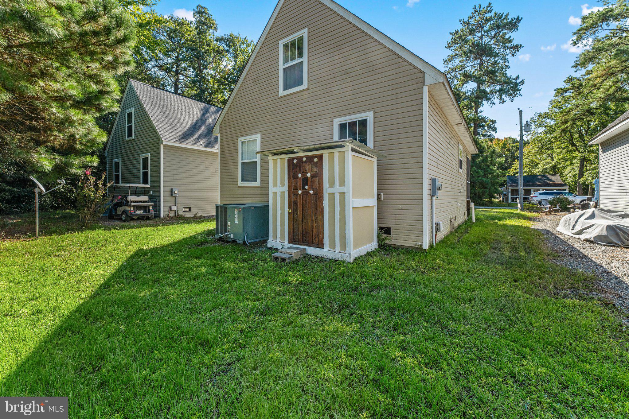 CHESAPEAKE BEACH ESTATES - Residential