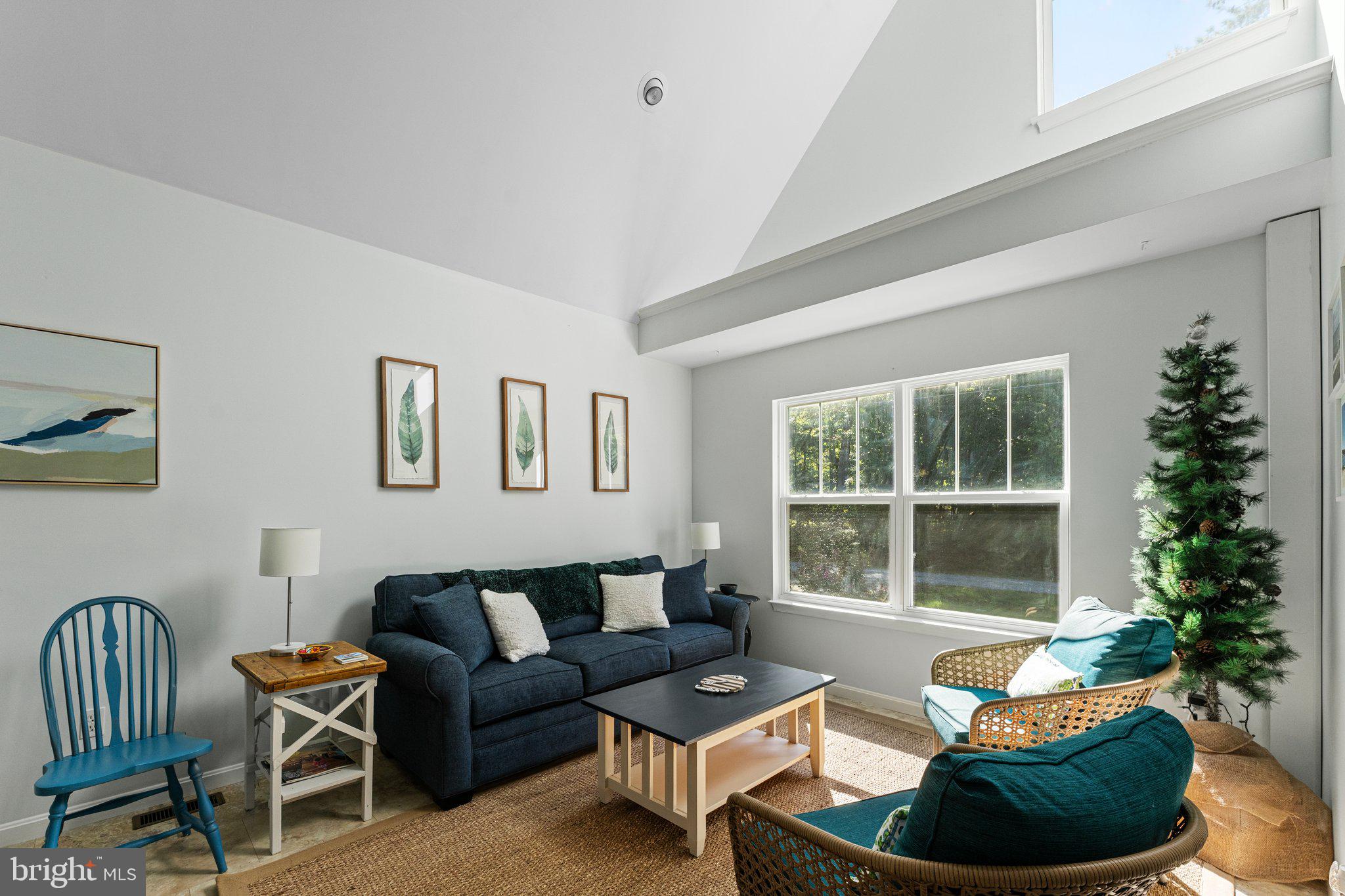 CHESAPEAKE BEACH ESTATES - Residential