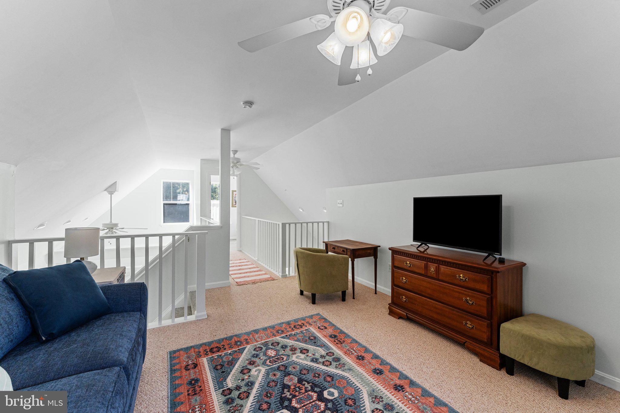 CHESAPEAKE BEACH ESTATES - Residential