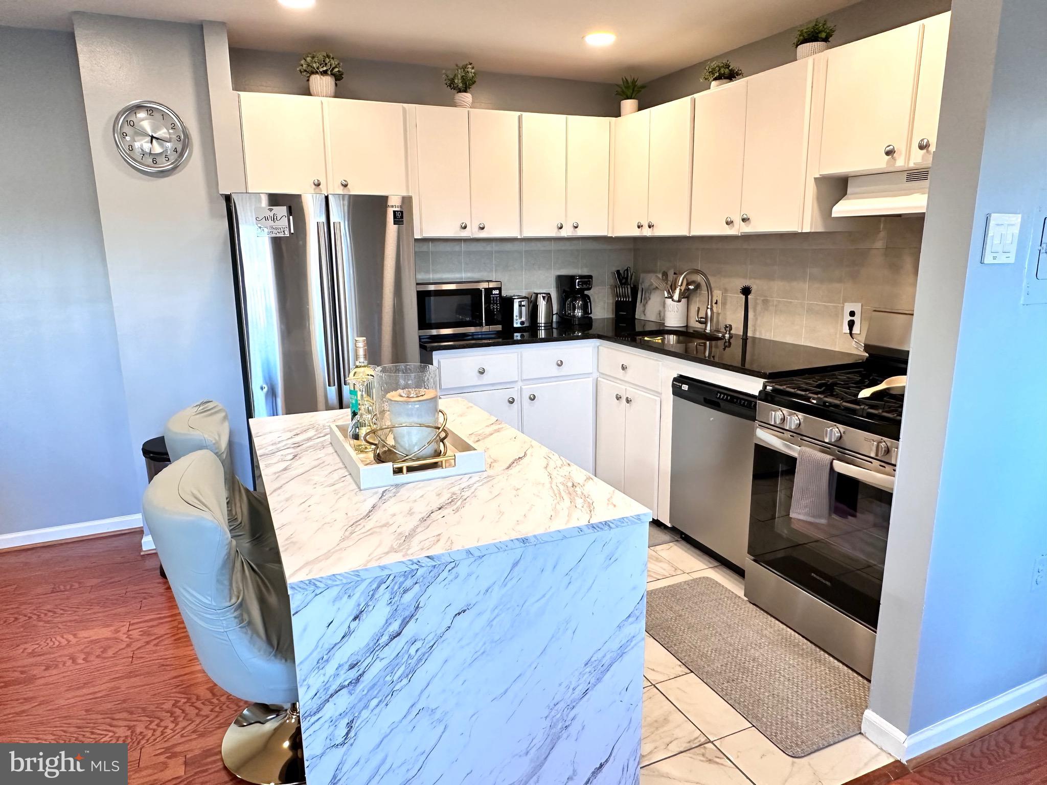 5250 VALLEY FORGE DRIVE 407