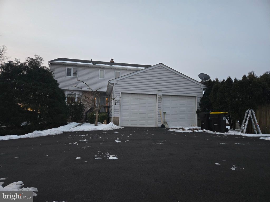 Photo of 2276 S Valley Forge Road, LANSDALE, PA 19446 (MLS # PAMC2165990)