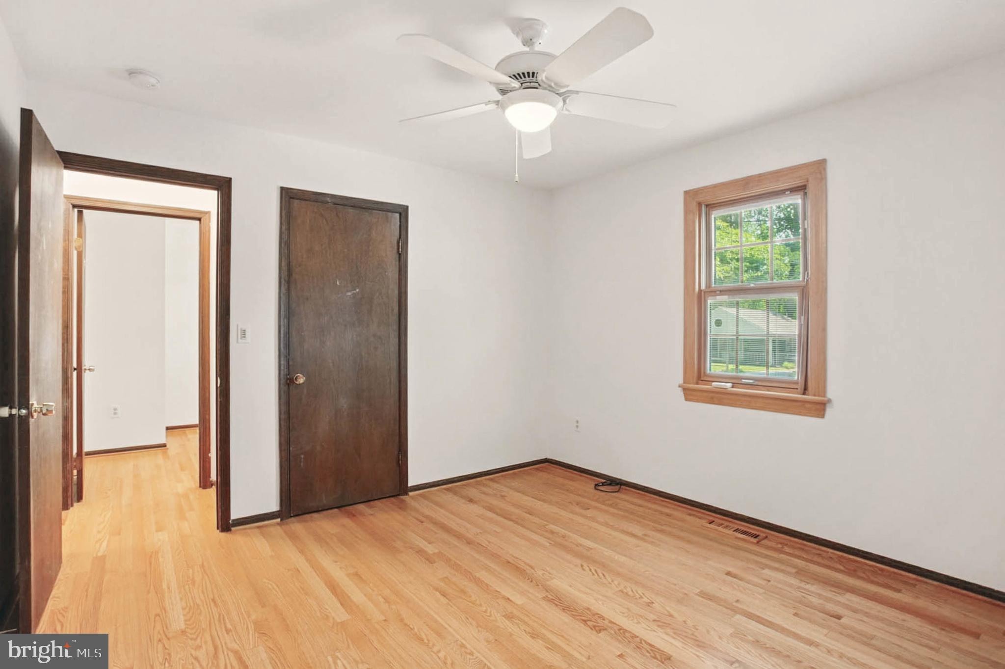 EDGEWATER BEACH - Residential