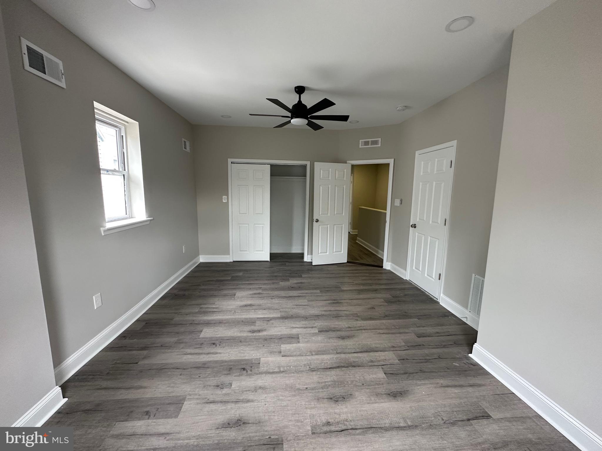 ROWLAND PARK - Residential