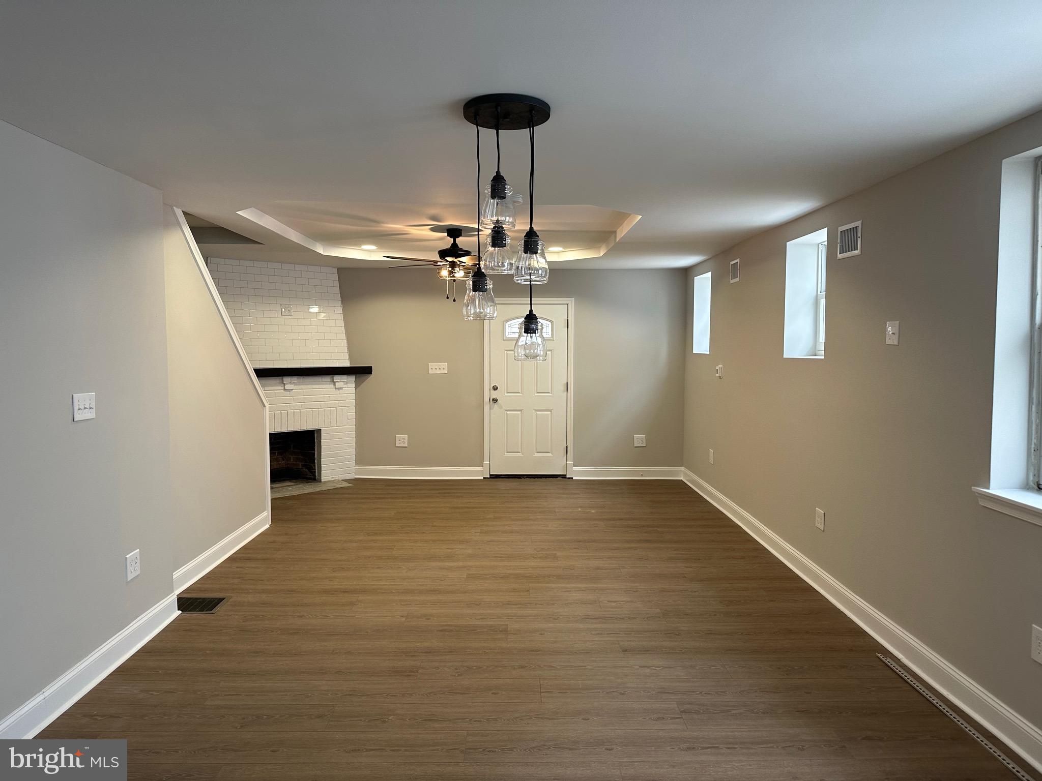 ROWLAND PARK - Residential