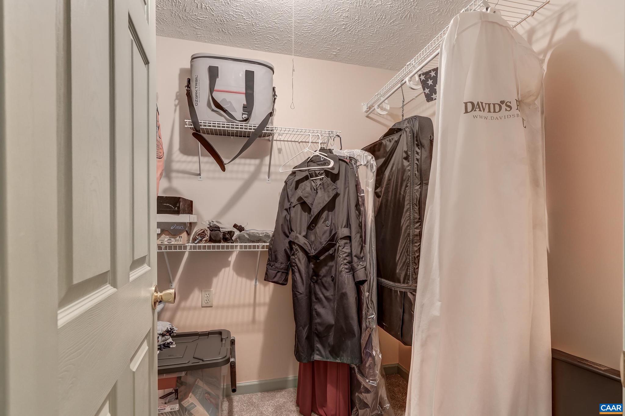 LAKE MONTICELLO - Residential