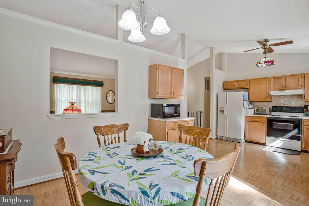 HUNTINGTOWN FARMS - Residential