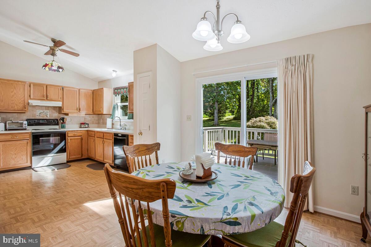 HUNTINGTOWN FARMS - Residential