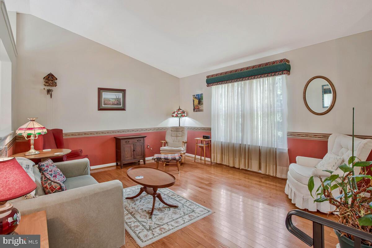 HUNTINGTOWN FARMS - Residential