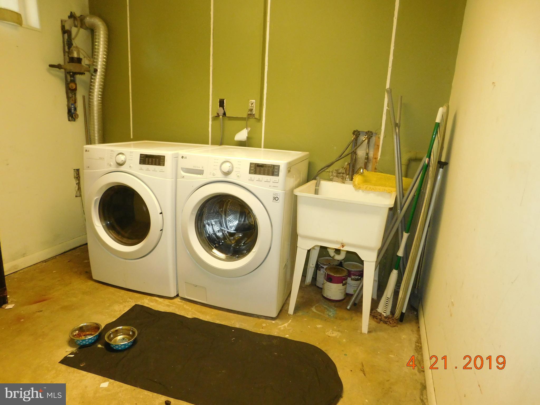 ANDOVER HEIGHTS - Residential