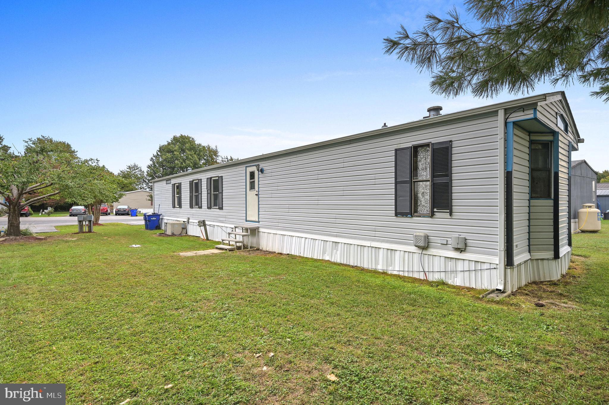 476 ASPEN DRIVE