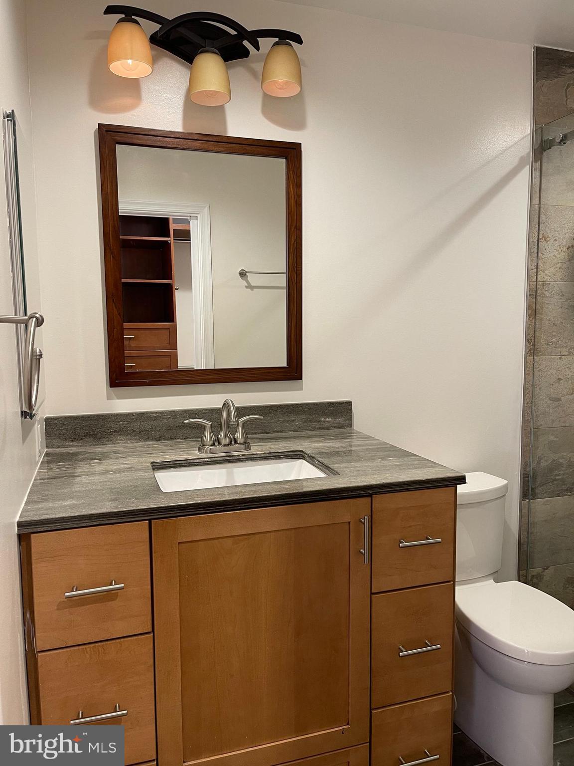 WINDGATE I - Residential Lease