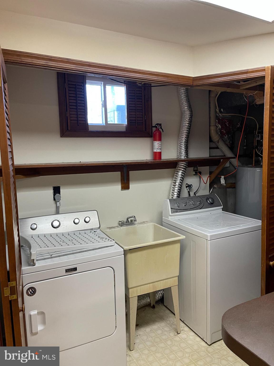 WINDGATE I - Residential Lease