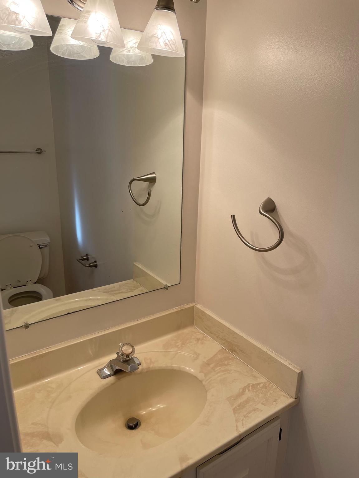 WINDGATE I - Residential Lease