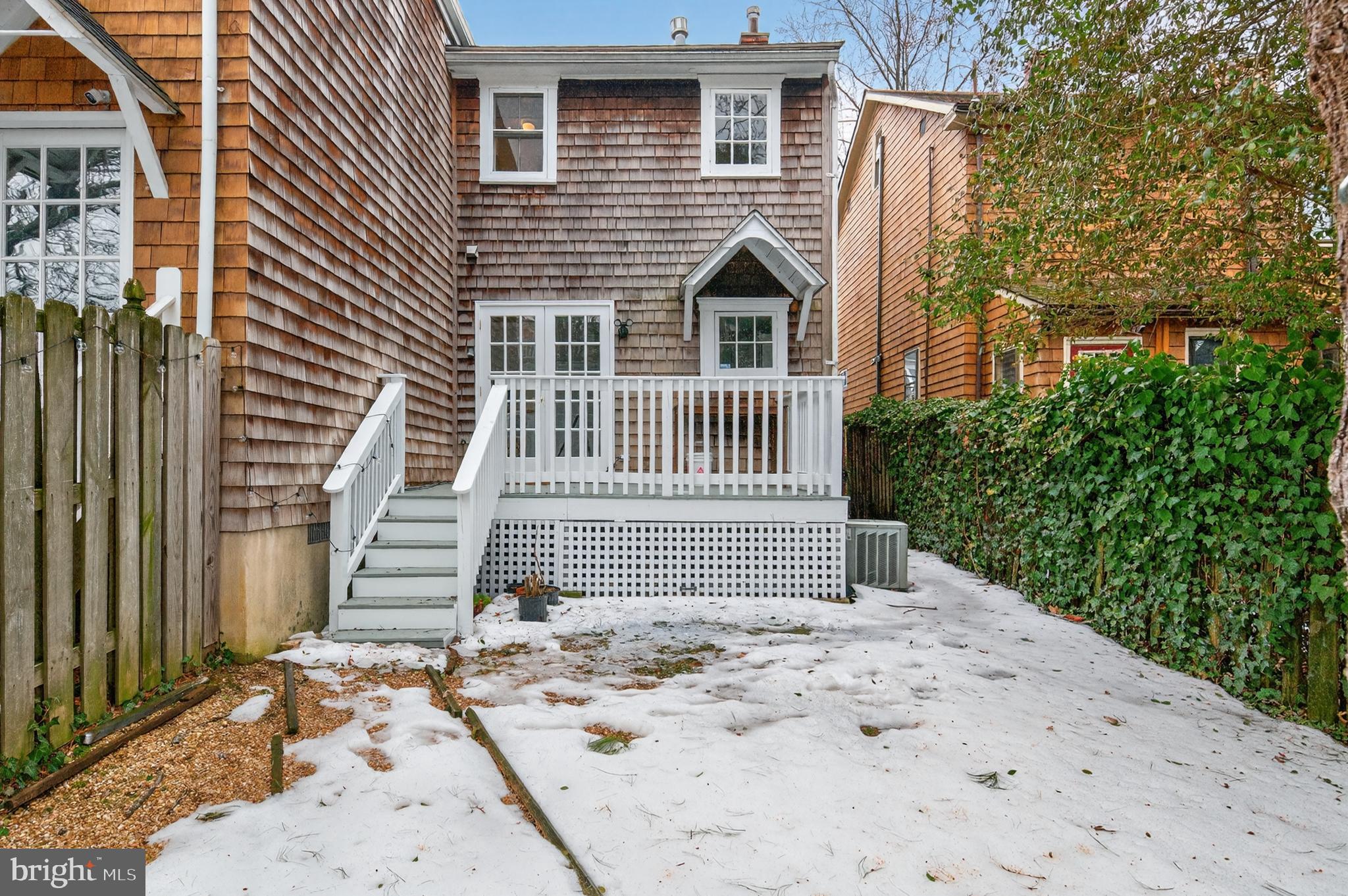 HISTORIC DISTRICT - Residential