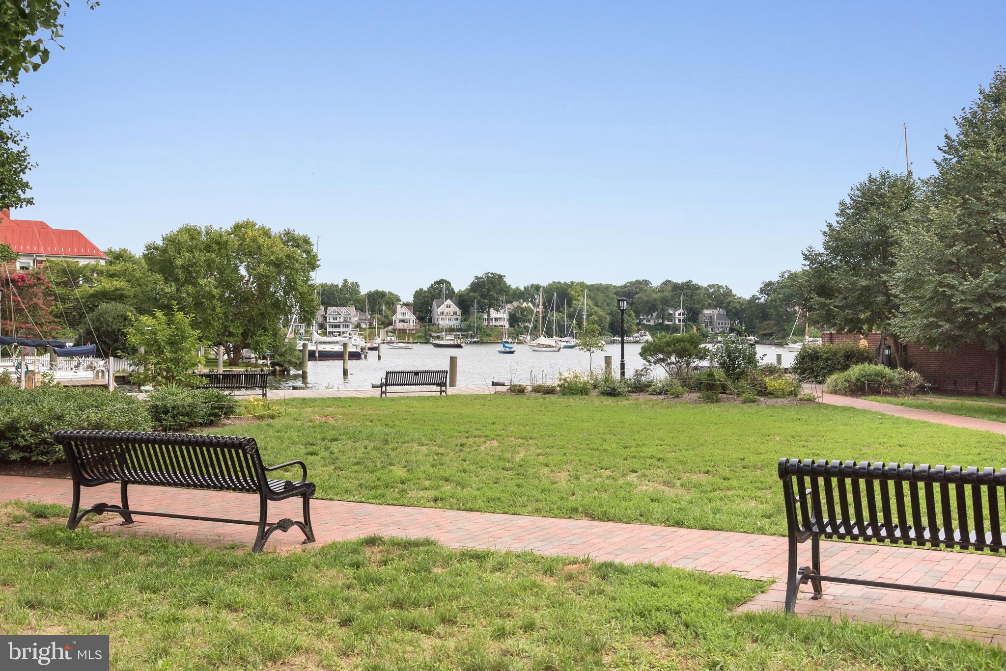 HISTORIC DISTRICT - Residential