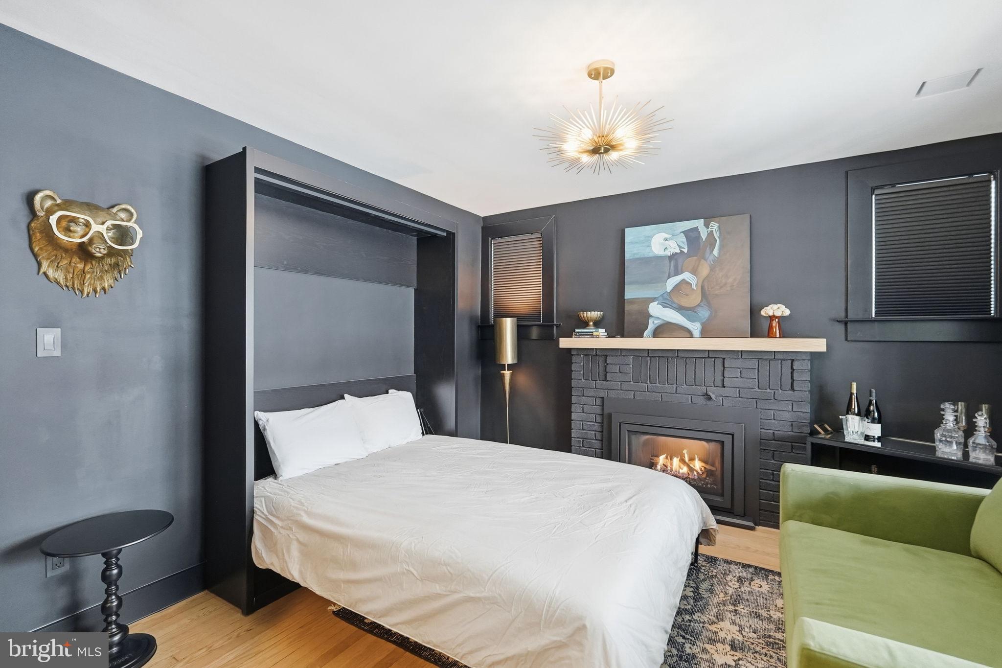 WAYCROFT WOODLAWN - Residential