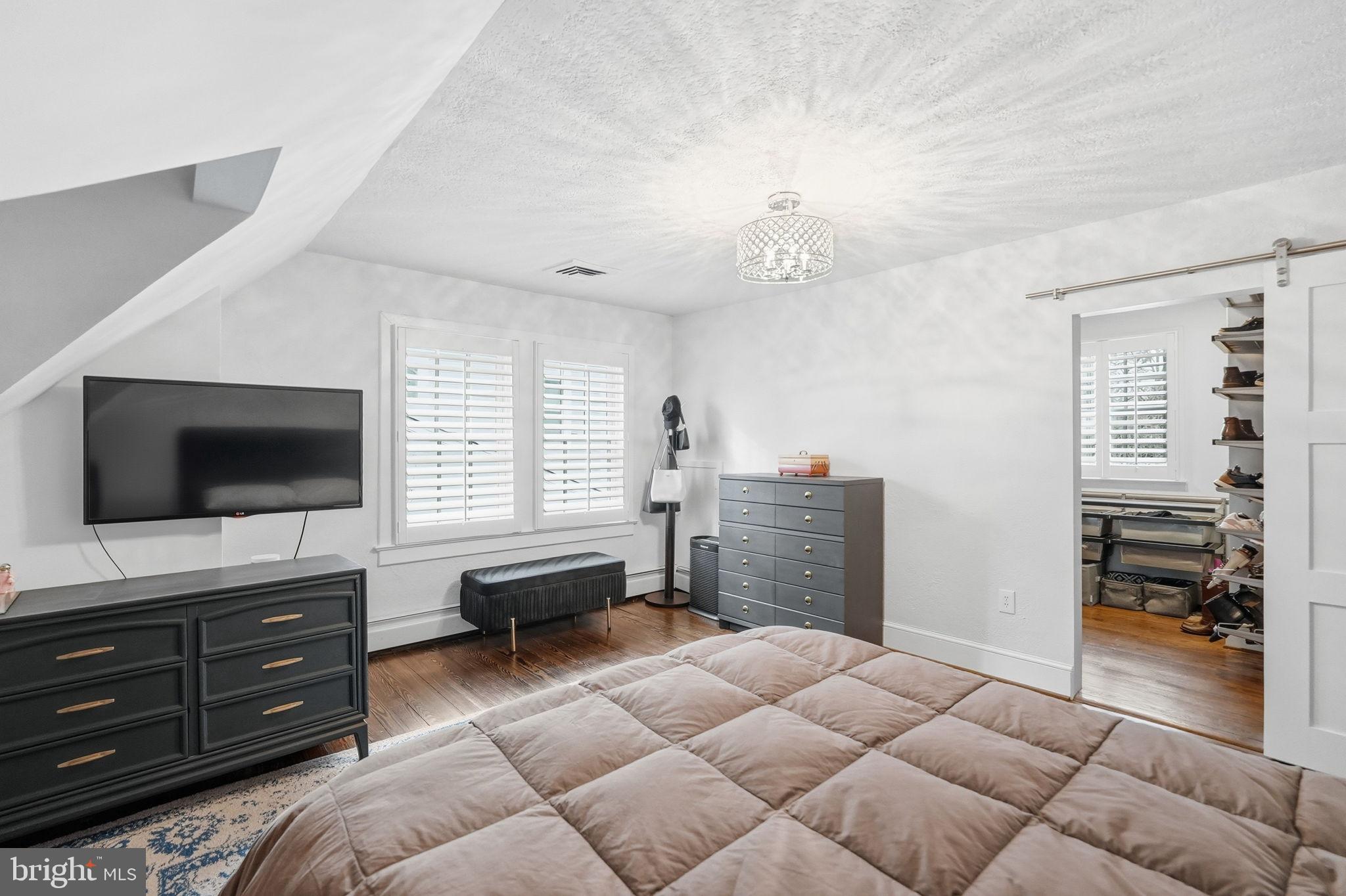 WAYCROFT WOODLAWN - Residential