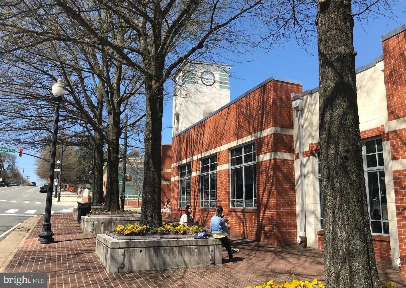 WAYCROFT WOODLAWN - Residential