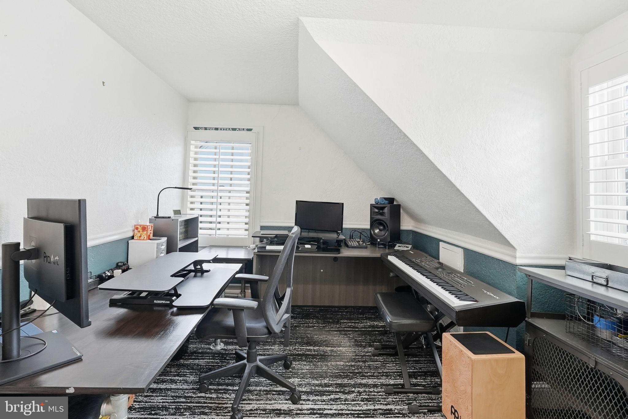 WAYCROFT WOODLAWN - Residential