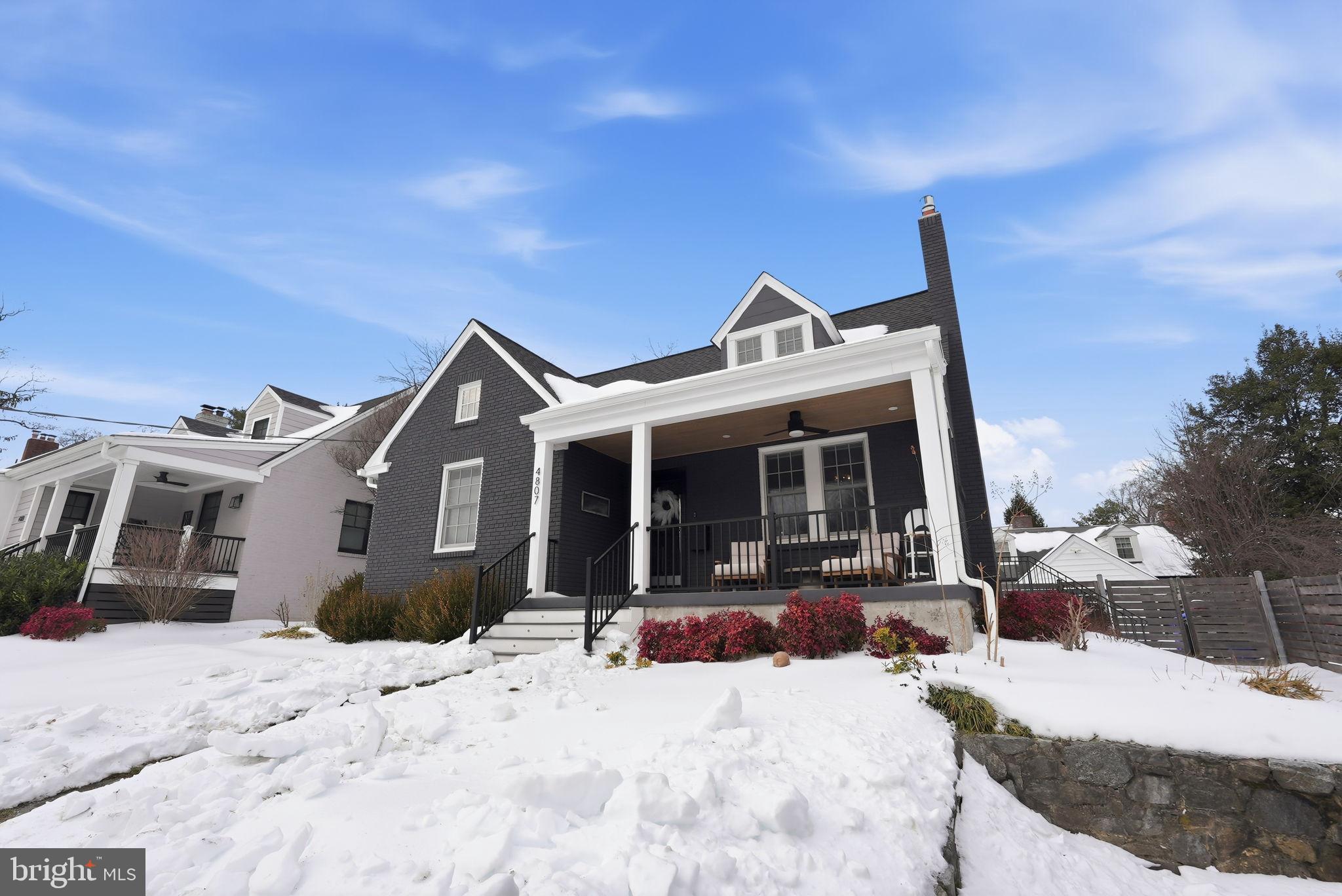 WAYCROFT WOODLAWN - Residential