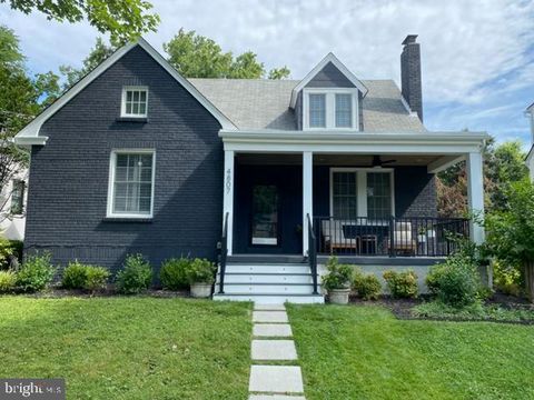 4807 WASHINGTON BOULEVARD ARLINGTON VA 22205