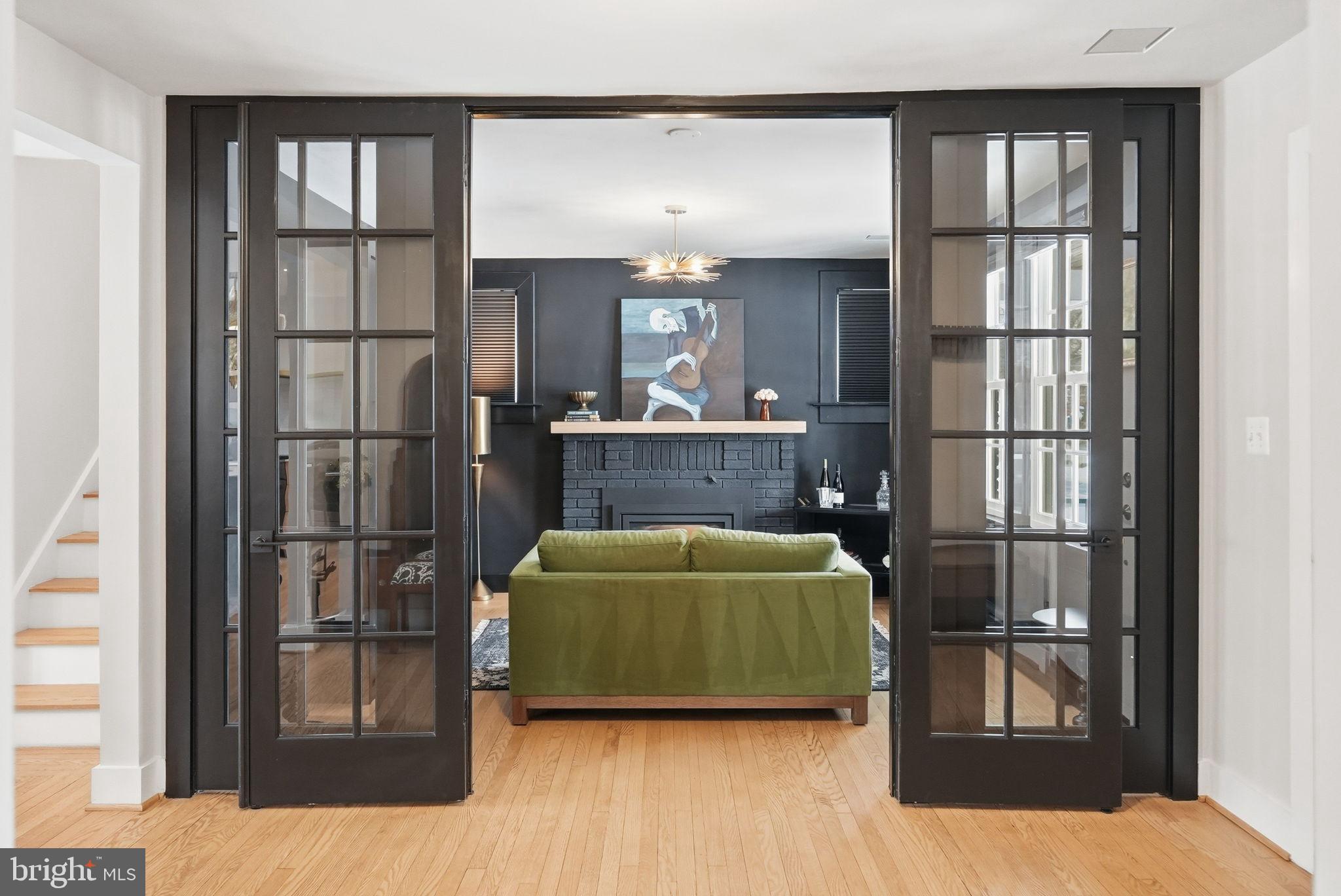 WAYCROFT WOODLAWN - Residential