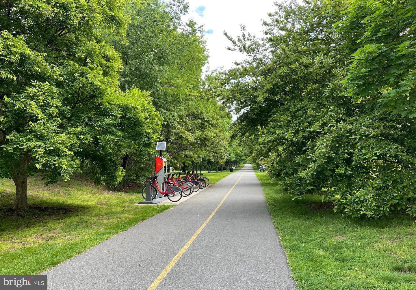 WAYCROFT WOODLAWN - Residential