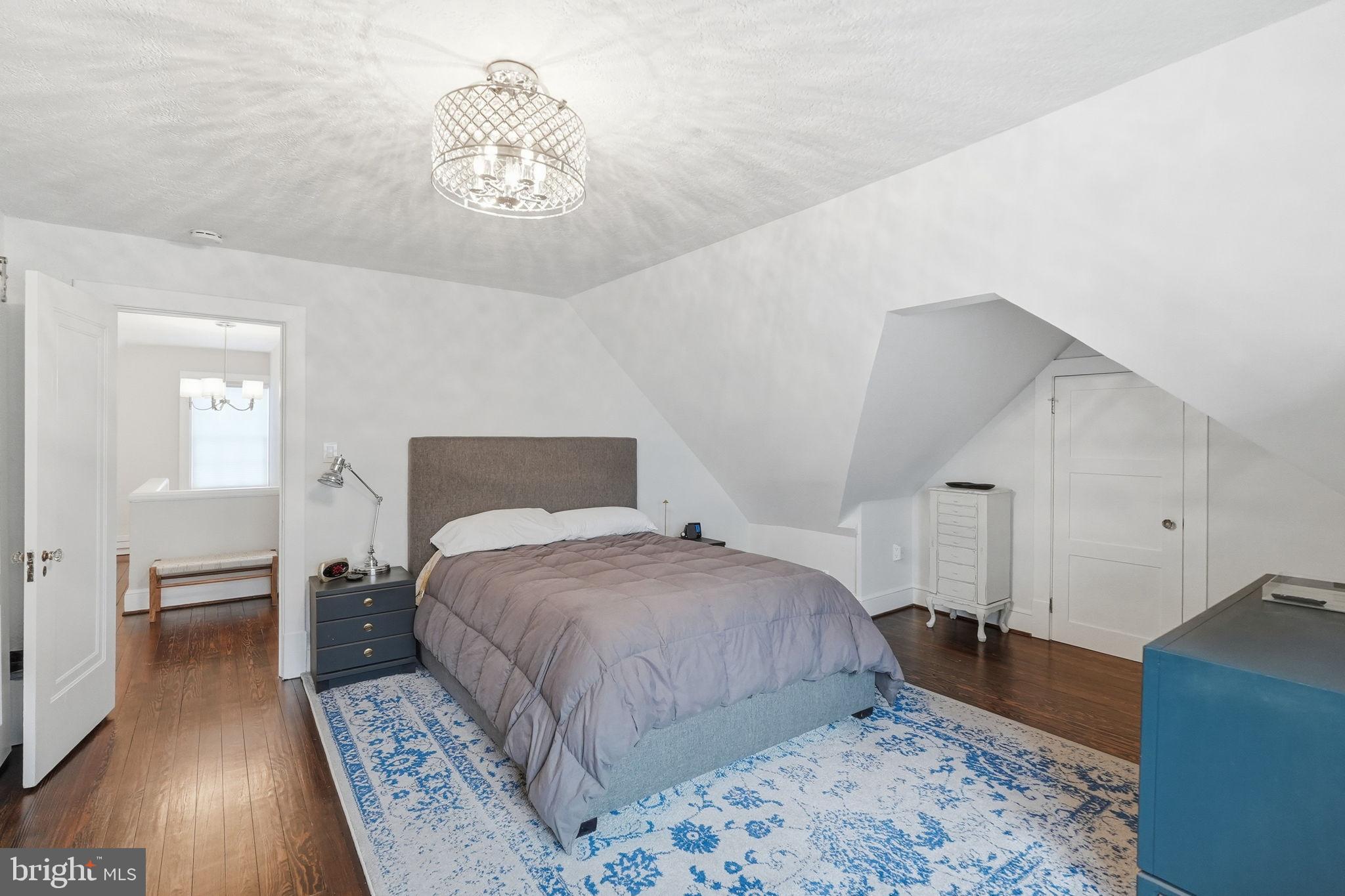 WAYCROFT WOODLAWN - Residential