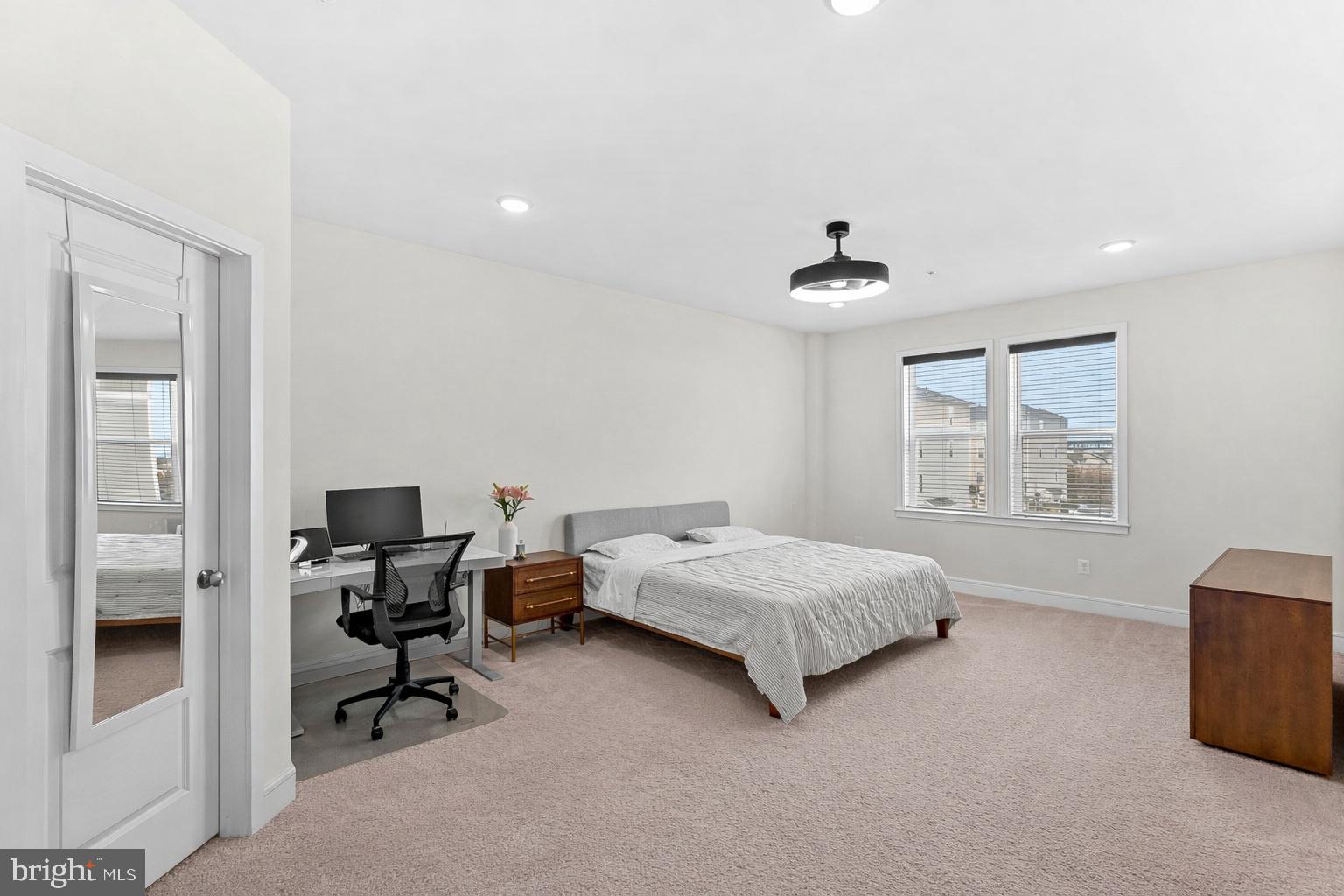 STONE RIDGE - Residential